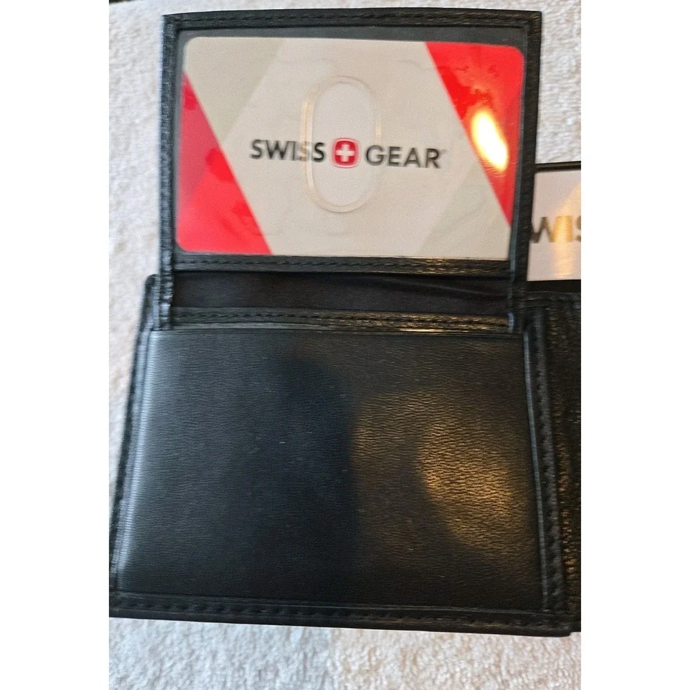 Swiss Gear Men's Leather Wallet - Bi-fold RFID Protection Black New In Metal Box